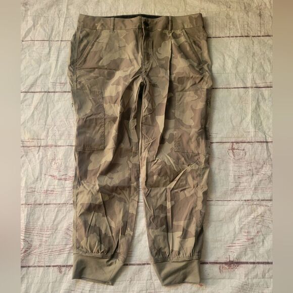 Prana Sky Canon Jogger Size 12 - Picture 3 of 8